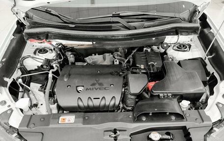 Mitsubishi Outlander III рестайлинг 3, 2016 год, 1 450 000 рублей, 9 фотография