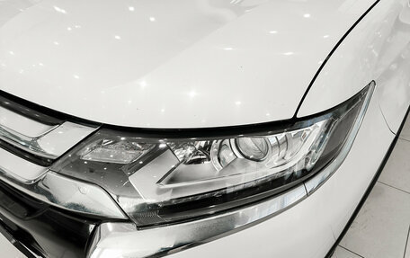 Mitsubishi Outlander III рестайлинг 3, 2016 год, 1 450 000 рублей, 17 фотография