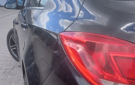 Opel Insignia II рестайлинг, 2010 год, 900 000 рублей, 18 фотография