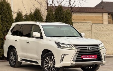 Lexus LX III, 2016 год, 6 799 000 рублей, 7 фотография