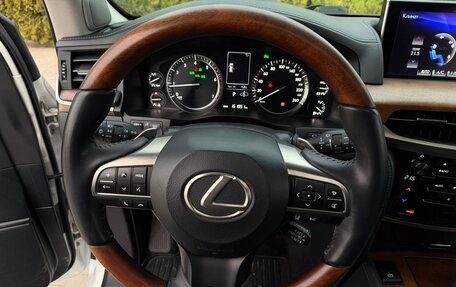 Lexus LX III, 2016 год, 6 799 000 рублей, 30 фотография