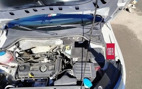 Volkswagen Tiguan I, 2013 год, 950 000 рублей, 6 фотография