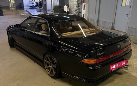 Toyota Mark II VIII (X100), 1992 год, 1 375 000 рублей, 5 фотография