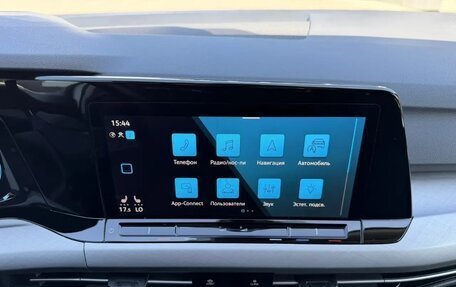 Volkswagen Golf VIII, 2022 год, 1 992 000 рублей, 17 фотография