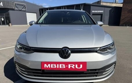 Volkswagen Golf VIII, 2022 год, 1 992 000 рублей, 7 фотография