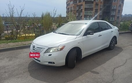 Toyota Camry, 2008 год, 770 000 рублей, 3 фотография