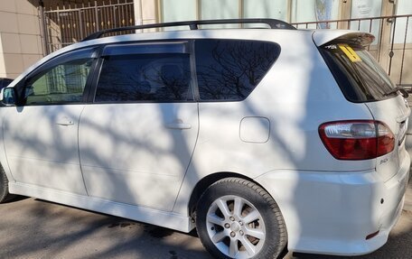 Toyota Ipsum II, 2005 год, 750 000 рублей, 5 фотография