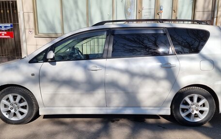 Toyota Ipsum II, 2005 год, 750 000 рублей, 4 фотография