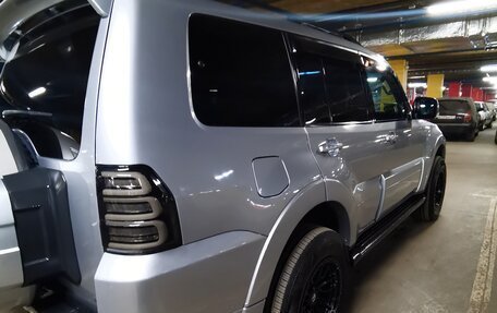 Mitsubishi Pajero IV, 2013 год, 2 550 000 рублей, 5 фотография