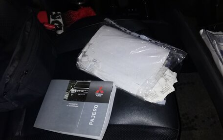 Mitsubishi Pajero IV, 2013 год, 2 550 000 рублей, 17 фотография