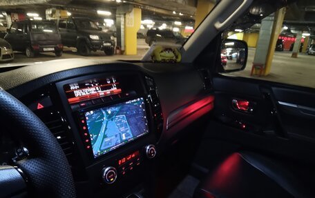 Mitsubishi Pajero IV, 2013 год, 2 550 000 рублей, 23 фотография