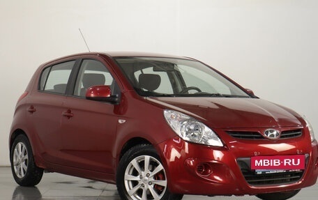 Hyundai i20 IB рестайлинг, 2010 год, 559 000 рублей, 2 фотография