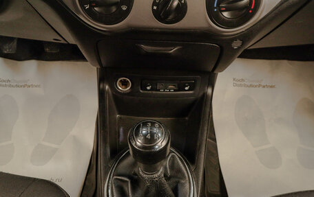 Hyundai i20 IB рестайлинг, 2010 год, 559 000 рублей, 17 фотография