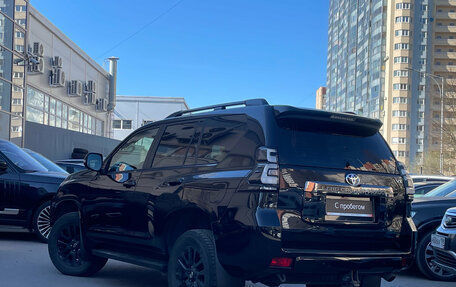 Toyota Land Cruiser Prado 150 рестайлинг 2, 2022 год, 6 249 000 рублей, 4 фотография