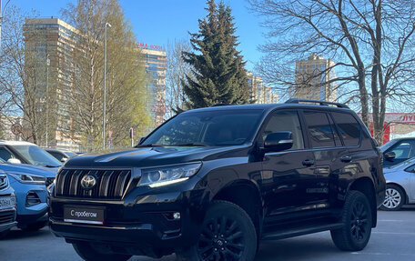 Toyota Land Cruiser Prado 150 рестайлинг 2, 2022 год, 6 249 000 рублей, 2 фотография