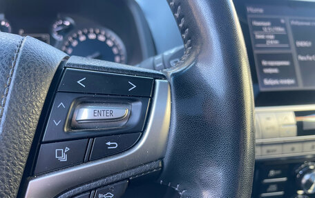 Toyota Land Cruiser Prado 150 рестайлинг 2, 2022 год, 6 249 000 рублей, 13 фотография