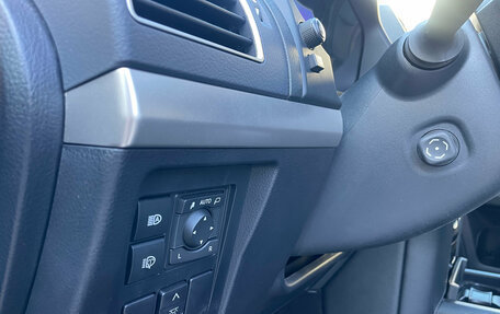 Toyota Land Cruiser Prado 150 рестайлинг 2, 2022 год, 6 249 000 рублей, 14 фотография