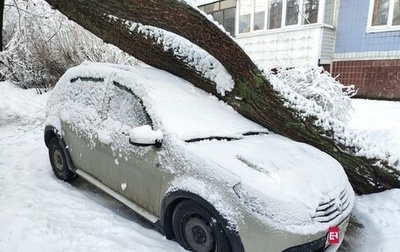 Renault Sandero I, 2014 год, 320 000 рублей, 1 фотография
