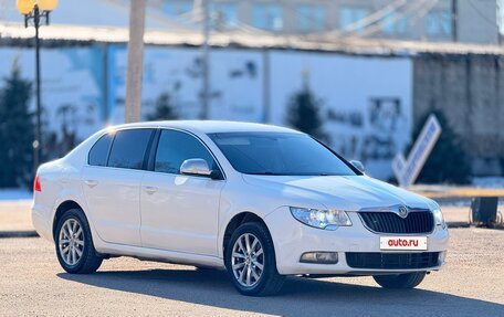 Skoda Superb III рестайлинг, 2012 год, 820 000 рублей, 2 фотография