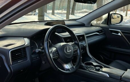 Lexus RX IV рестайлинг, 2017 год, 3 630 000 рублей, 19 фотография