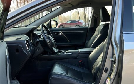 Lexus RX IV рестайлинг, 2017 год, 3 630 000 рублей, 20 фотография