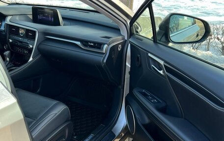 Lexus RX IV рестайлинг, 2017 год, 3 630 000 рублей, 27 фотография