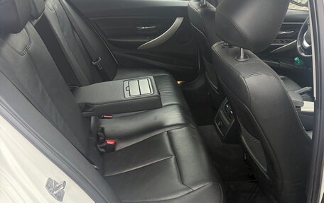 BMW 3 серия, 2015 год, 1 800 000 рублей, 6 фотография