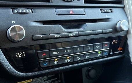 Lexus RX IV рестайлинг, 2017 год, 3 630 000 рублей, 36 фотография