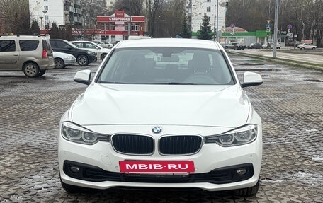 BMW 3 серия, 2015 год, 1 800 000 рублей, 3 фотография