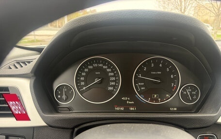 BMW 3 серия, 2015 год, 1 800 000 рублей, 10 фотография