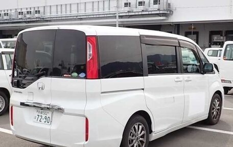 Honda Stepwgn IV, 2015 год, 1 170 000 рублей, 2 фотография