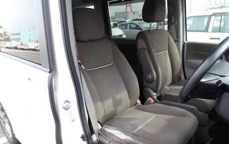 Honda Stepwgn IV, 2015 год, 1 170 000 рублей, 4 фотография