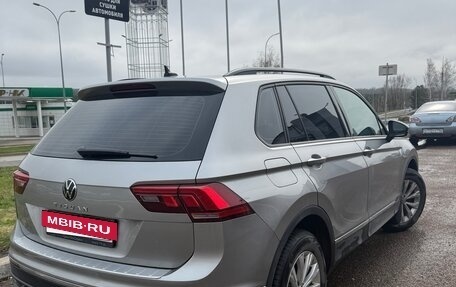 Volkswagen Tiguan II, 2021 год, 2 860 000 рублей, 5 фотография