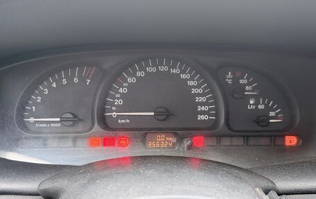 Opel Vectra B рестайлинг, 1996 год, 250 000 рублей, 7 фотография