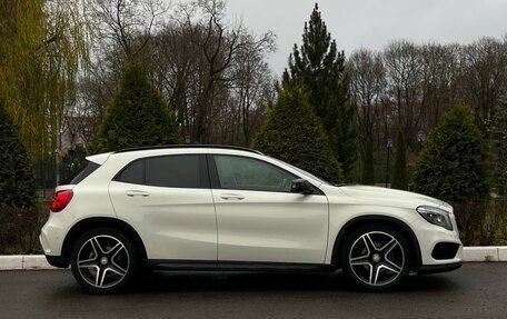 Mercedes-Benz GLA, 2016 год, 2 430 000 рублей, 10 фотография