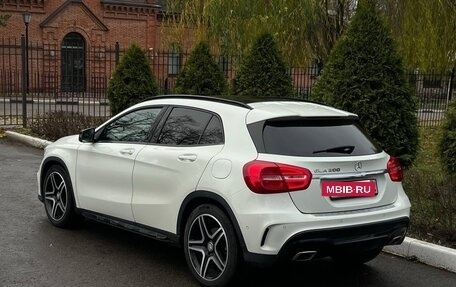 Mercedes-Benz GLA, 2016 год, 2 430 000 рублей, 15 фотография