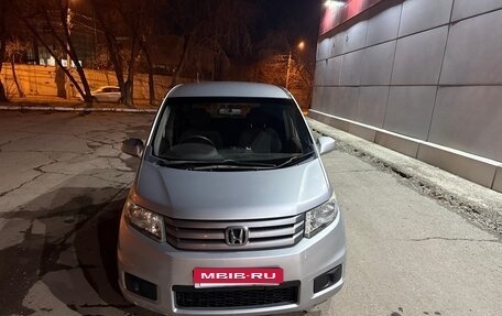 Honda Freed I, 2011 год, 1 050 000 рублей, 11 фотография