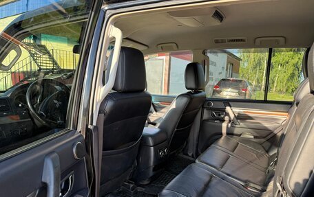 Mitsubishi Pajero IV, 2008 год, 1 600 000 рублей, 8 фотография