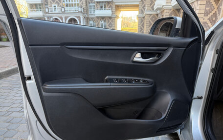 KIA Rio IV, 2017 год, 1 110 000 рублей, 12 фотография