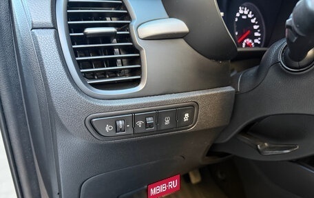 KIA Rio IV, 2017 год, 1 110 000 рублей, 14 фотография