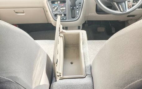 Toyota Passo III, 2017 год, 1 150 000 рублей, 14 фотография