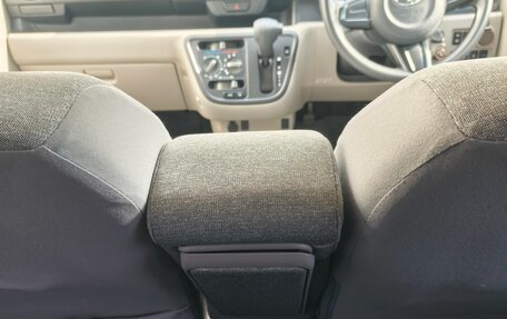 Toyota Passo III, 2017 год, 1 150 000 рублей, 13 фотография