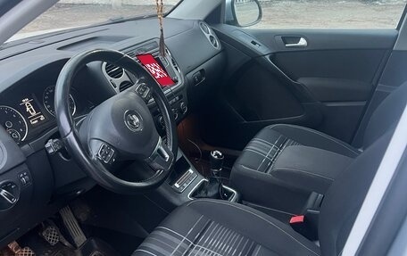 Volkswagen Tiguan I, 2016 год, 1 299 999 рублей, 5 фотография