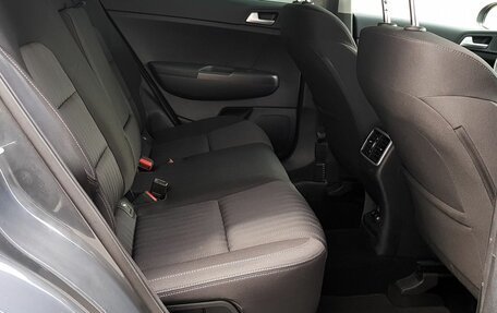 KIA Sportage IV рестайлинг, 2019 год, 2 099 000 рублей, 19 фотография