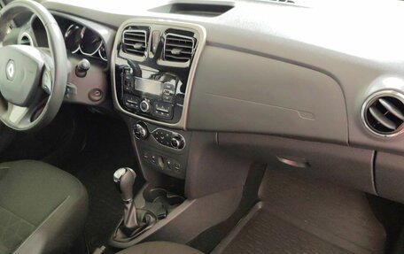 Renault Sandero II рестайлинг, 2017 год, 1 100 000 рублей, 15 фотография