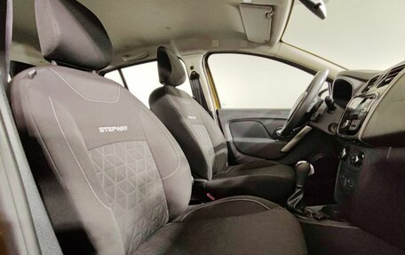 Renault Sandero II рестайлинг, 2017 год, 1 100 000 рублей, 16 фотография