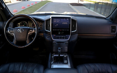 Toyota Land Cruiser 200, 2019 год, 9 499 000 рублей, 11 фотография