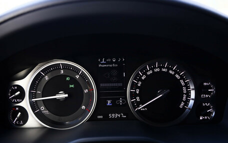 Toyota Land Cruiser 200, 2019 год, 9 499 000 рублей, 16 фотография