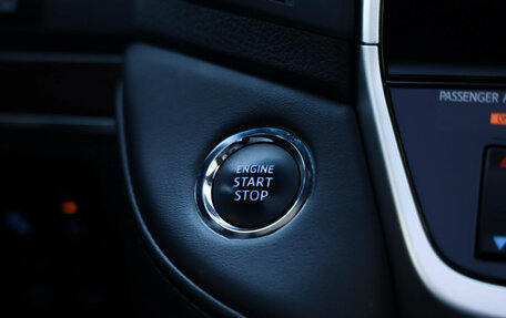 Toyota Land Cruiser 200, 2019 год, 9 499 000 рублей, 21 фотография