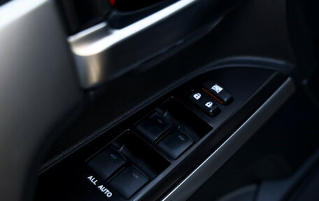 Toyota Land Cruiser 200, 2019 год, 9 499 000 рублей, 28 фотография